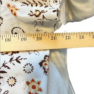 Laura Scott vintage white flower print button down shirt size 12 thumbnail 4