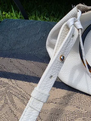 Culbia Small Leather White Handbag Purse With Crossbody Adjustable Strap thumbnail 6