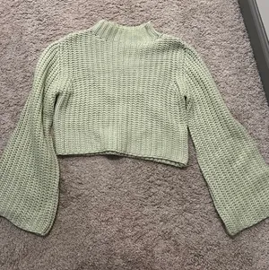 SheIn Green Sweater thumbnail 1