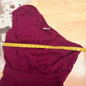 FREE PEOPLE Burgundy Avery One Shoulder Jumpsuit Size‎ 6 NWOT thumbnail 3