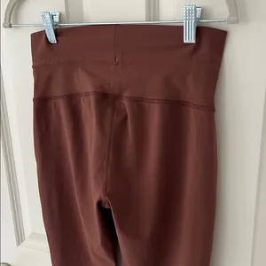 Vuori High-Waist Drawstring Leggings Joggers thumbnail 7