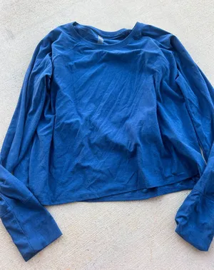 Beyond‎ Yoga bright blue top size M thumbnail 1