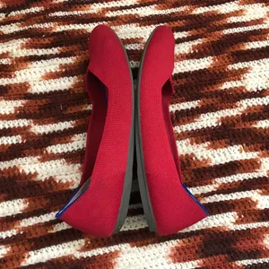Rothy’s Red Round Toe Ballet Ballerina Flats Shoes Size 9 thumbnail 4