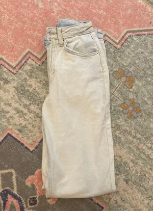 Light Washed Jeans Size 2 thumbnail 1