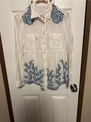Johnny Was White Button-Front Shirt with Blue Floral Embroidery thumbnail 5
