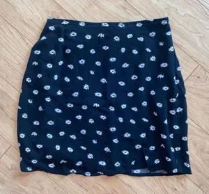 Abercrombie Black Daisy Mini Skirt With Side Slit • NWT thumbnail 1