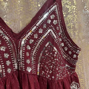 LC collection Burgundy Beaded Sequin Sheer Chiffon Cami Tank Top S NWT thumbnail 4