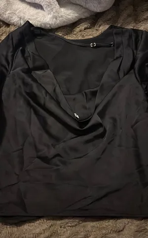 Abercrombie top thumbnail 1