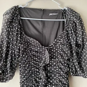 ZARA Polka Dot Ruched Mini Dress M Black‎ thumbnail 5