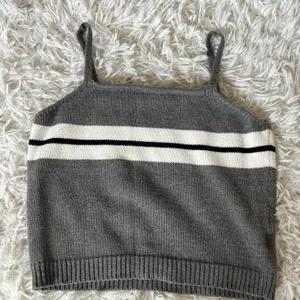 Brandy Melville Grey Knit Tank Top thumbnail 3