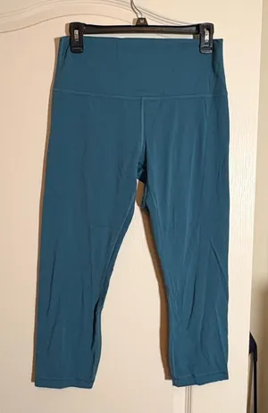 Lululemon Align Crop *21. Sz 10 thumbnail 1