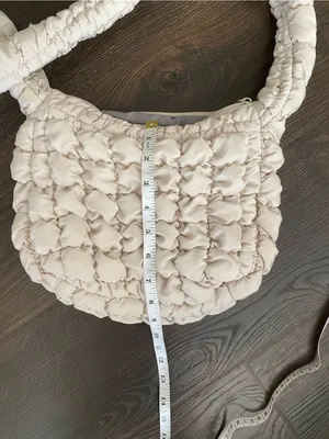 Wild Fable Cream Puffy Quilted Nylon Zip Purse thumbnail 3