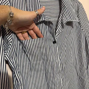 Black and White Button Down Long Sleeve Shirt Size XL thumbnail 2
