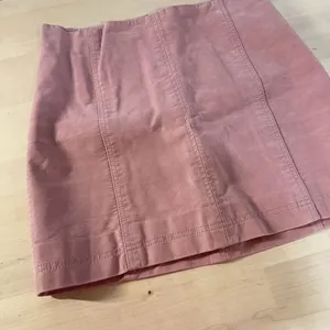 Free‎ People Vegan Leather Mini Skirt Pink Modern Femme Size 8 Lined Coquette thumbnail 3