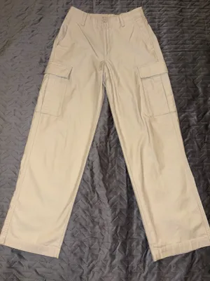 Uniqlo Cargo Pants thumbnail 2