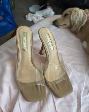 heels Tan Size 6 thumbnail 1