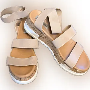 Steve Madden Elastic Platform Sandals thumbnail 1
