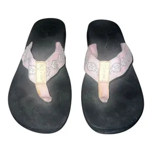 ✨REEF Women's Sandy Sz 10 Sandals✨ thumbnail 1
