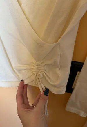Cropped Sweater thumbnail 3