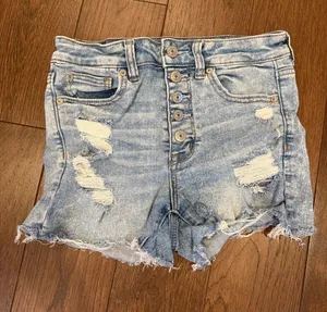 American Eagle Next Level Stretch m Distressed Denim Shorts Size 4 - C70-007 thumbnail 1