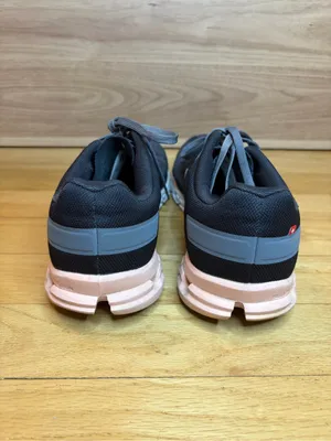 On Running Cloudflow Women's Sneakers thumbnail 4