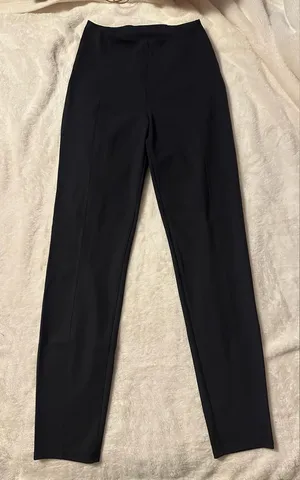 Lululemon Athletica Black Straight Leg Pants thumbnail 1