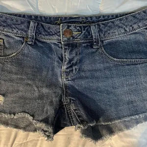 American Rag Denim Shorts Size 3 thumbnail 1