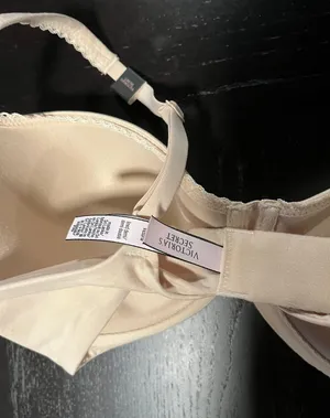 Victoria’s Secret Bra thumbnail 4