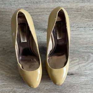 Steve Madden 5’ Heels Patent RUSSHH Size 8 thumbnail 4