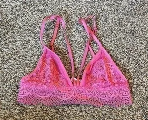 Victoria’s Secret Sz S Hot Pink Lace Bra Adjustable Straps No Underwire Or Pads thumbnail 1