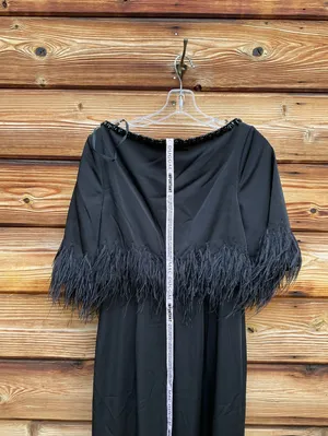 Mac Duggal Black Size 4 Feather Trim 1/4 Sleeve Long Column Gown Dress thumbnail 9
