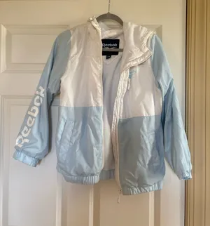 Reebok Light Blue & White Hooded Puffer Jacket thumbnail 1