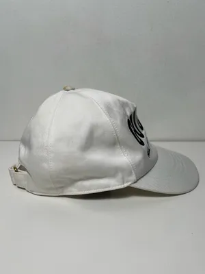 Gucci Fall Winter 2019/2020 Embroidered Logo Adjustable Baseball Cap Hat thumbnail 4