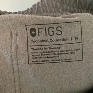 FIGS Graphite Gray Yola Straight Leg Scrub Pants Uniform Women's size Medium thumbnail 2