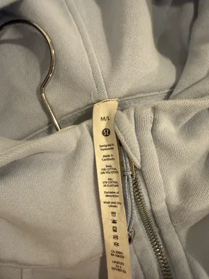 Lululemon Scuba Oversized Full-Zip Hoodie thumbnail 3