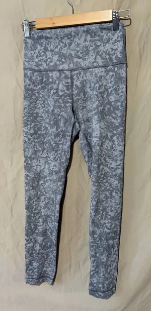 Lululemon Wunder Train High-Rise Tight 25" thumbnail 1