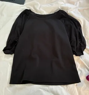 Banana Republic Top thumbnail 1
