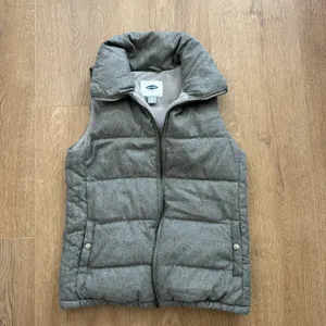 Old Navy Gray Puffer Vest thumbnail 1