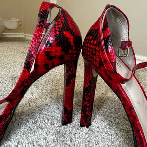ALDO Red Snakeskin Stiletto Heels | New Without Box | Size 8.5 thumbnail 2