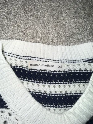 Marshalls sweater thumbnail 2