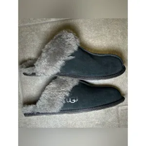 UGG Scuffette II Black Gray Suede Fur Lined Slip On Slippers Womens Shoe Size 10 thumbnail 6