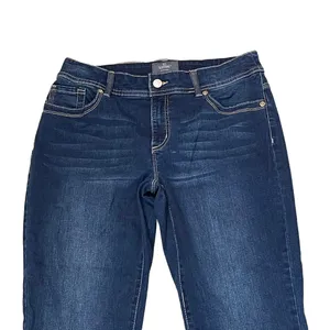 So Slimming By Chico's Womens Jeans Size 0.5 Capri Jeweled Ankles Blue 31X27 thumbnail 2