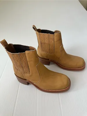 Frye Campus Chelsea Boot Banana, 6.5 thumbnail 2
