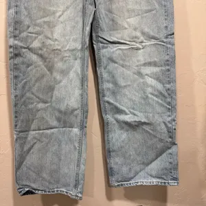 Aritzia Denim Forum The '90s Vintage Lo-rise Baggy Jean thumbnail 5