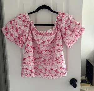 Lilly Pulitzer pink and white top thumbnail 1
