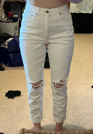 American Eagle Outfitters White Jeans thumbnail 2