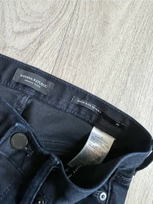 Banana Republic Straight Leg Jeans thumbnail 2