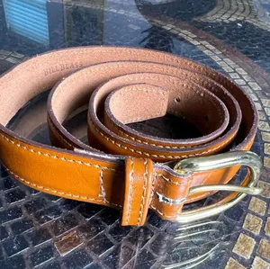 Women's Bill Blass Brown Leather Belt with Gold Buckle thumbnail 1
