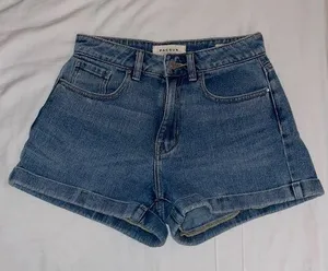 PacSun Denim shorts thumbnail 1