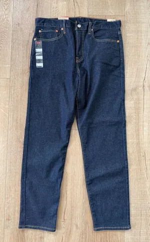 Levi’s Wedgie Fit Straight Leg Jeans Size 31 Dark Wash NWT thumbnail 1
